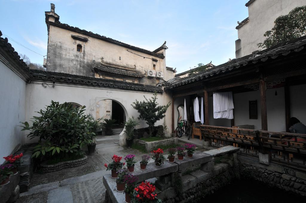 Hongcun Old House International Youth Hostel Montes Huang Exterior foto